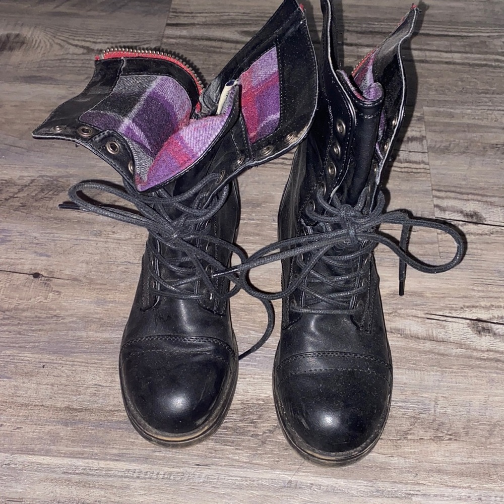 Madden Girl Black Combat boots